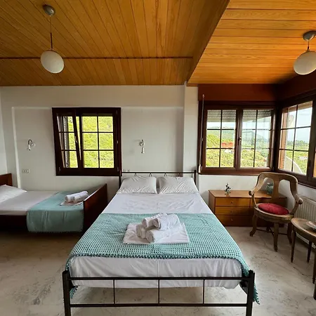 σε συγκρότημα στην Holiday home