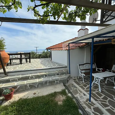 σε συγκρότημα στην