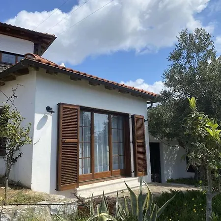 σε συγκρότημα στην בית נופש